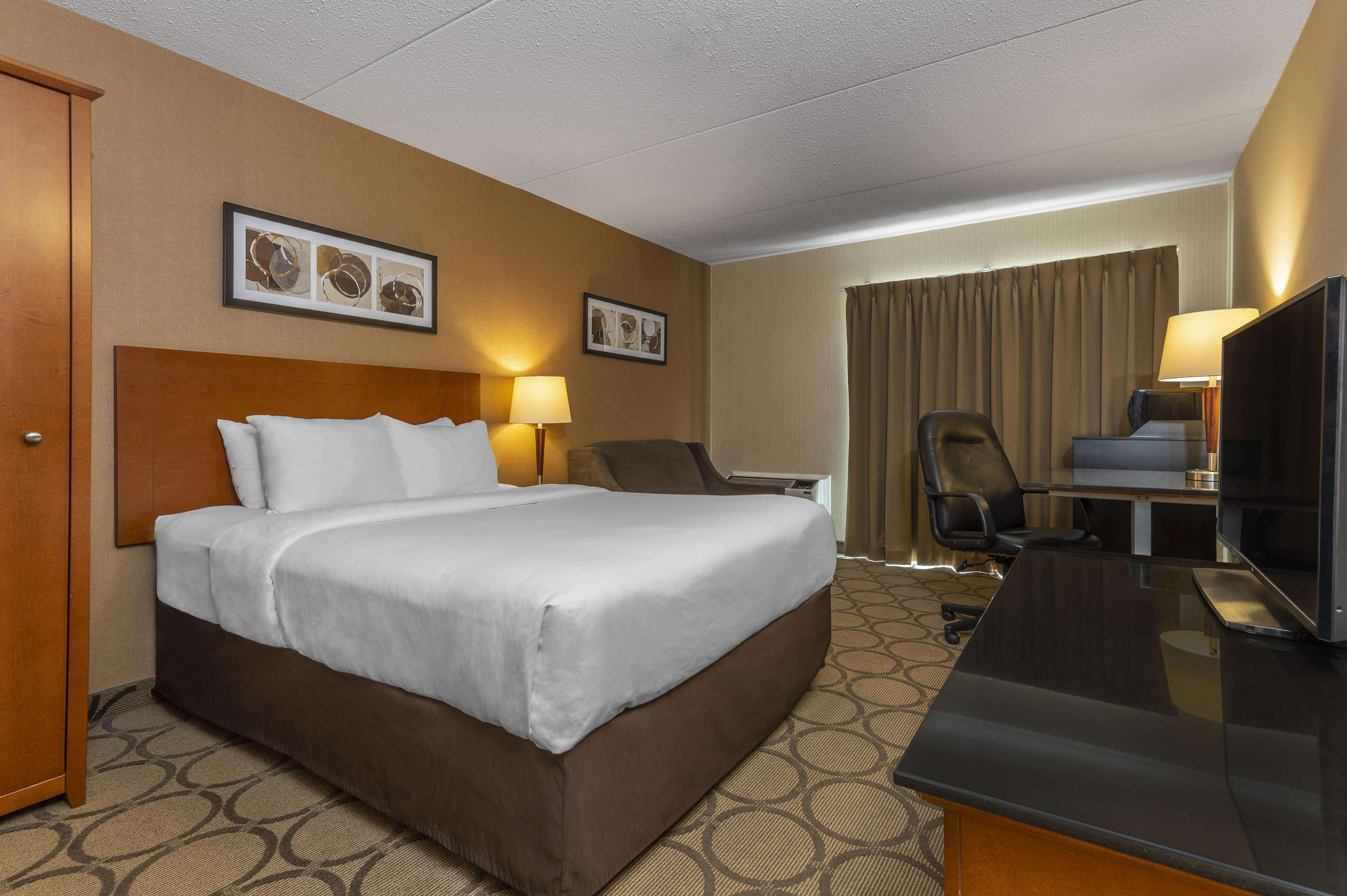 Comfort Inn Pickering Bagian luar foto
